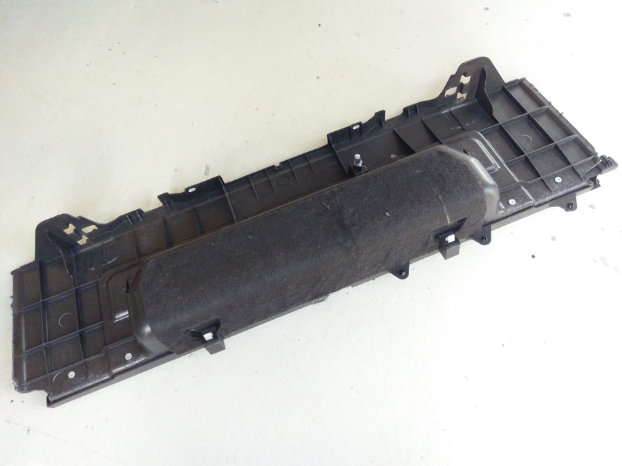 Porsche Panamera Turbo [2010] - tool compartment trunk carpet warning triangle 970551251046B0