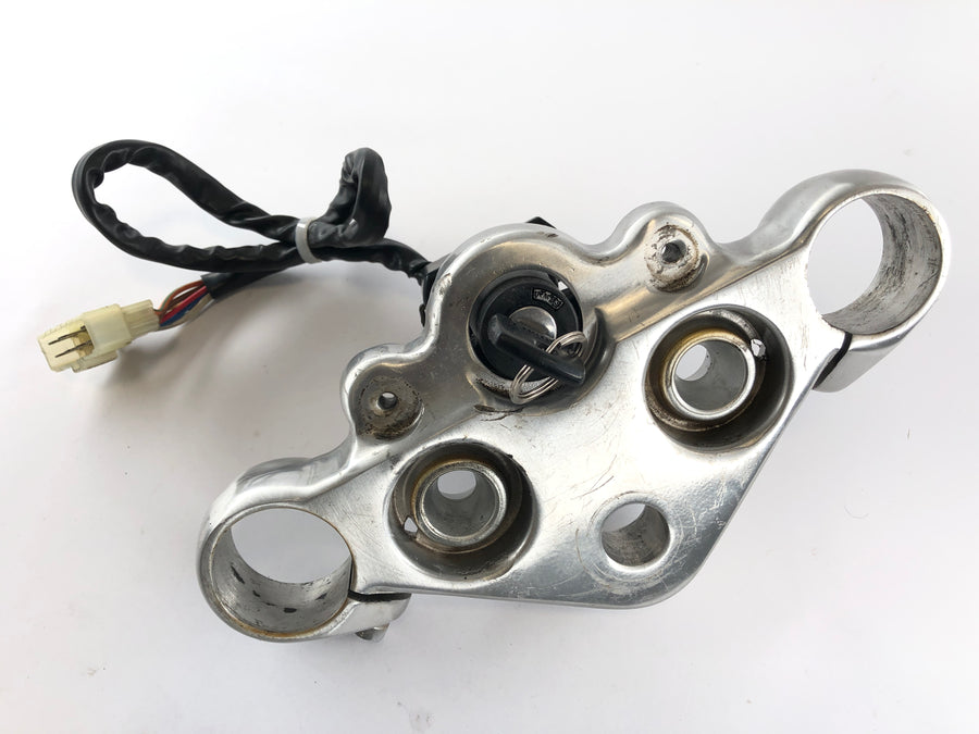 Triumph Thunderbird 900 RT T309 [1997] - Ignition lock with seat lock and top triple clamp