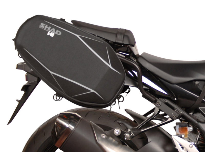 Suzuki Gsr 750 [SHAD] - Seitentaschen Halter Suzuki