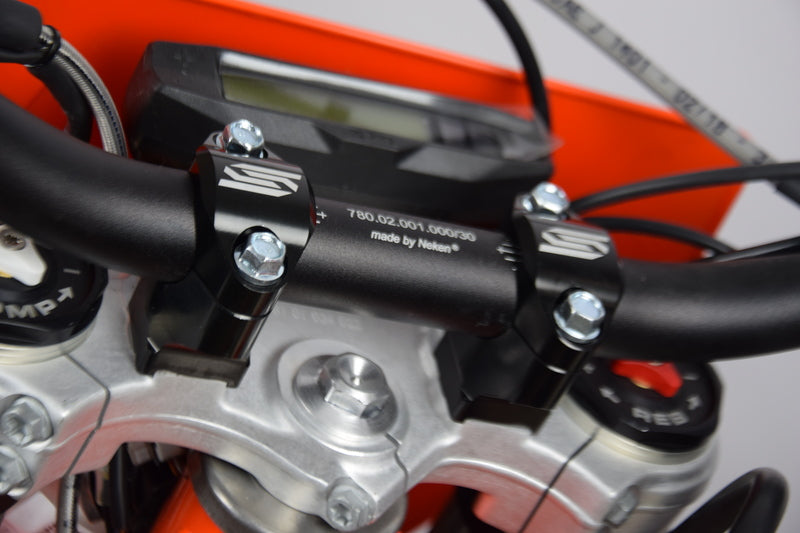 Ktm 790 Adventure [SCAR] - Lenker-Klemmböcke Ø28,6mm +35 bis 50mm OE-Gabelbrücke