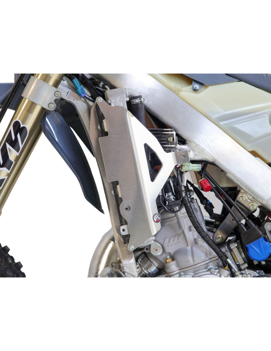 Tm Racing EN 250 2 T FI ES [2025] - Hard Enduro Kühlerschutz - HDPE 8 mm - Schwarz