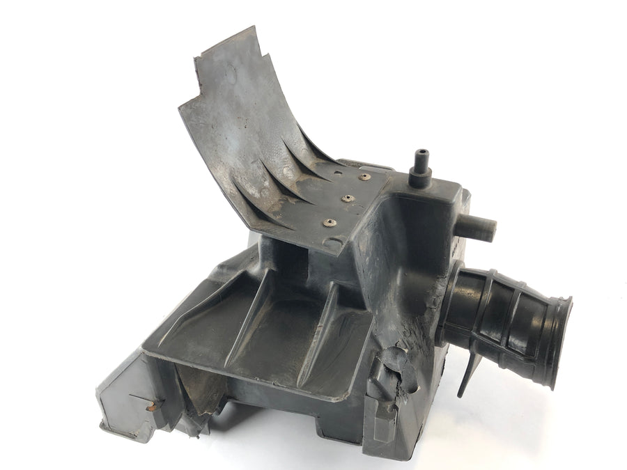 Kawasaki KLR 250 KL250D [1988] - Air filter box airbox