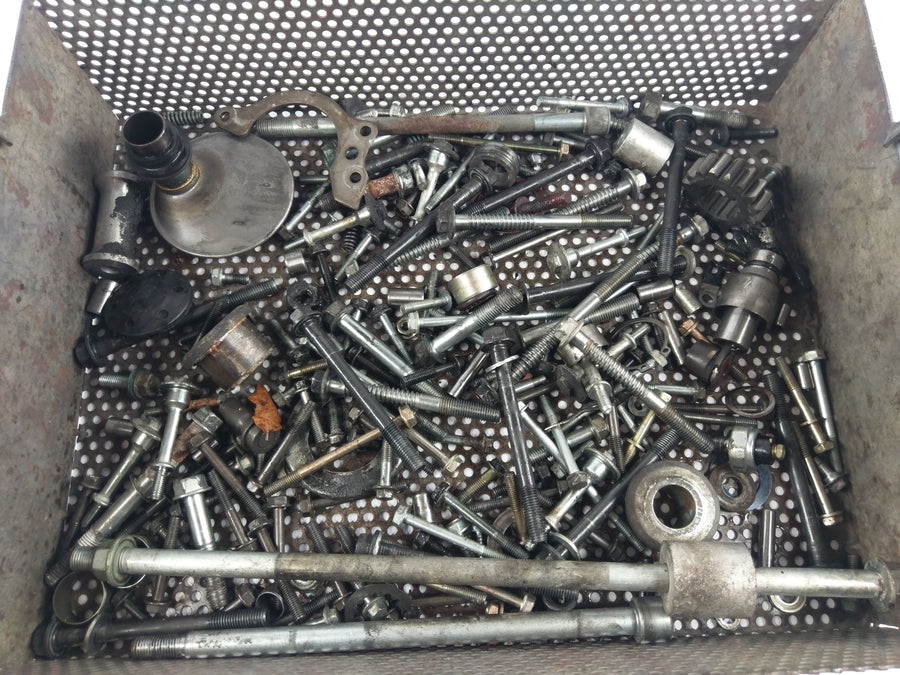 Honda VFR 800 FI RC46- Small parts and screws without mesh basket