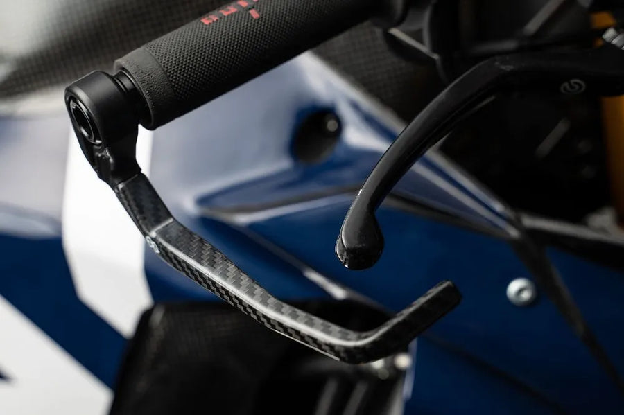ducati diavel v4 [GILLES TOOLING] – Carbon brake lever protection