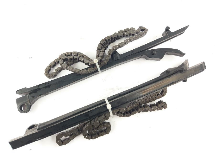 Suzuki Intruder 1500 VL [2000] - timing chains with tensioners and slide rails