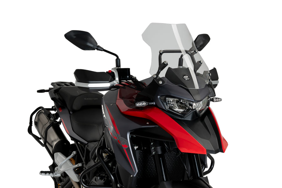 QJ SRT 700X ON ROAD [2025] – Wind deflector extended – heavily tinted