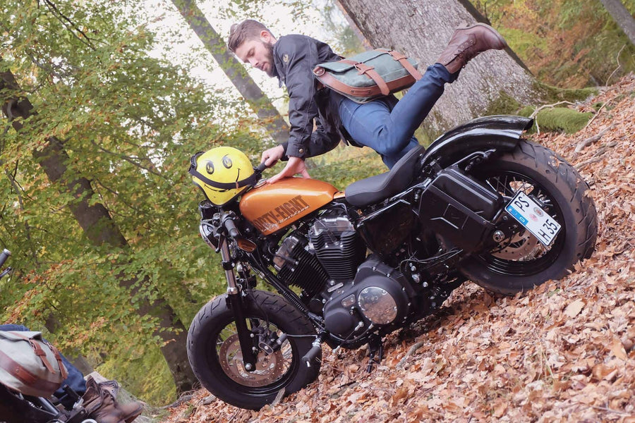 Yamaha XV 950 [2013-2020] - Kanister Cutout inkl. Halter