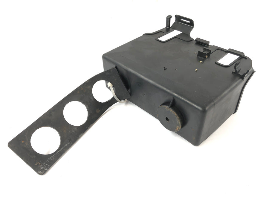 Yamaha V-max 1200 2EN [1997] - Battery box