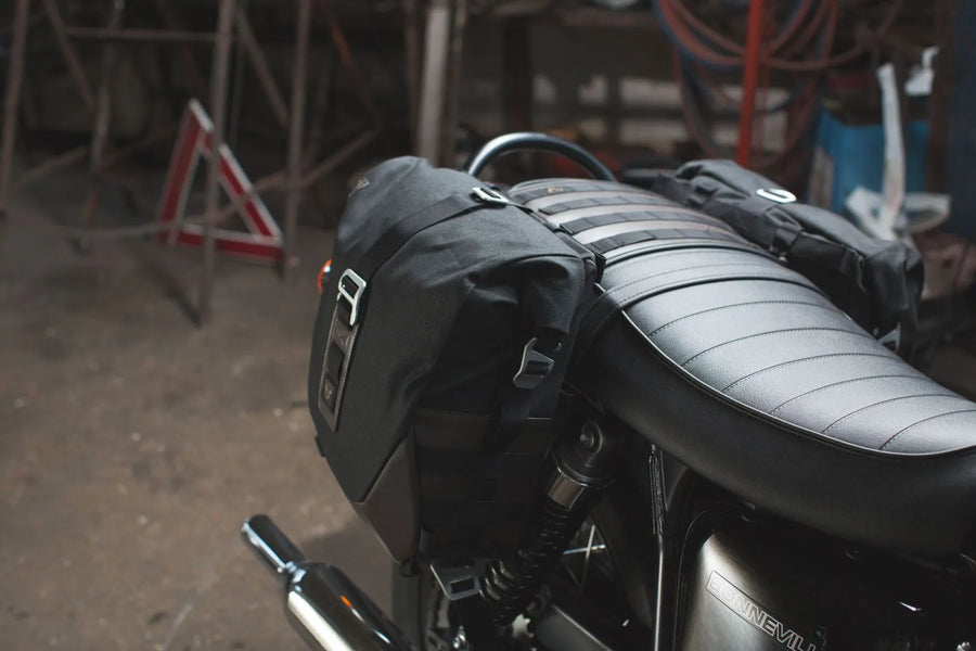 Kawasaki Vulcan S [SW-Motech]-Legend side pocket system LC