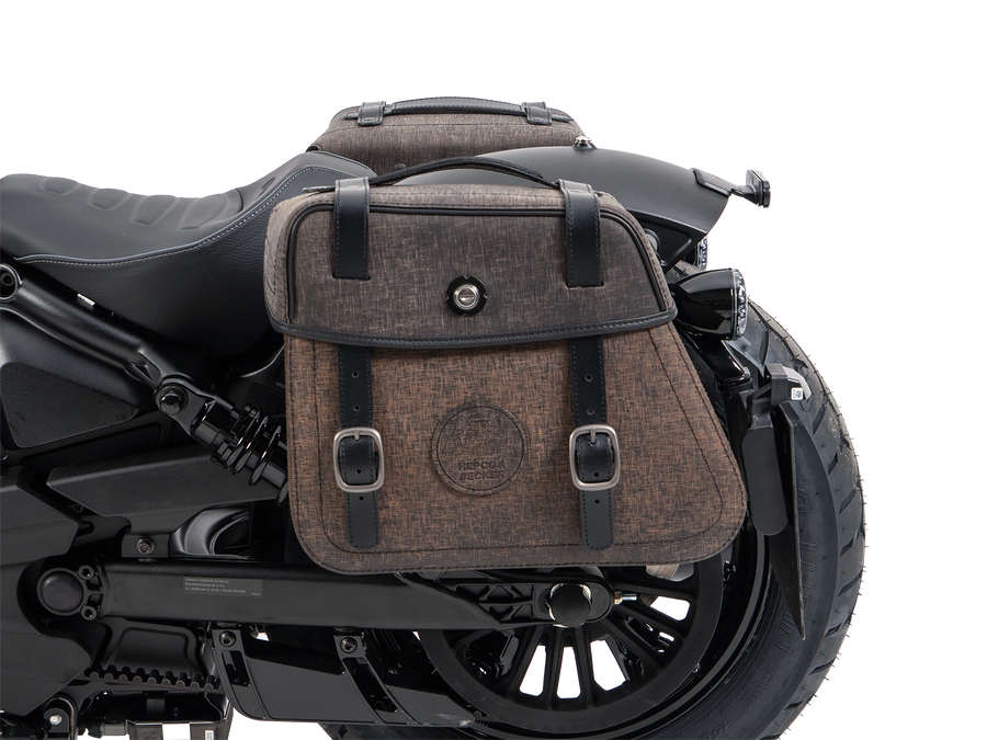 Indian 101 Scout [2025-2026] - Set: Ledertaschenhalter Cutout schwarz inkl. Rugged Ledertaschen braun