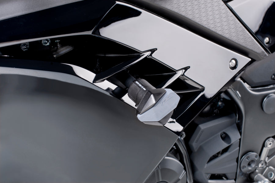 KAWASAKI NINJA 300 [2017] – Sturzpads R19 – Schwarz