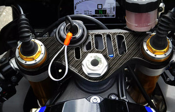 Yamaha YZF R1 [OneDesign]-Gabelbrücken Protection Pad - 0