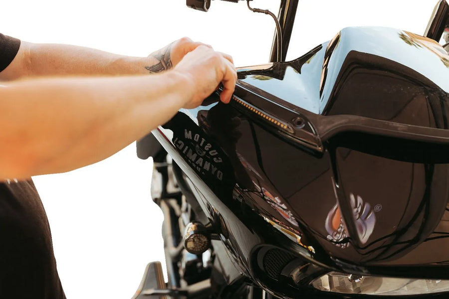 harley-davidson road glide st [CUSTOM DYNAMICS] - Genesis® 4 Dynamic LED Road Glide® windshield strip