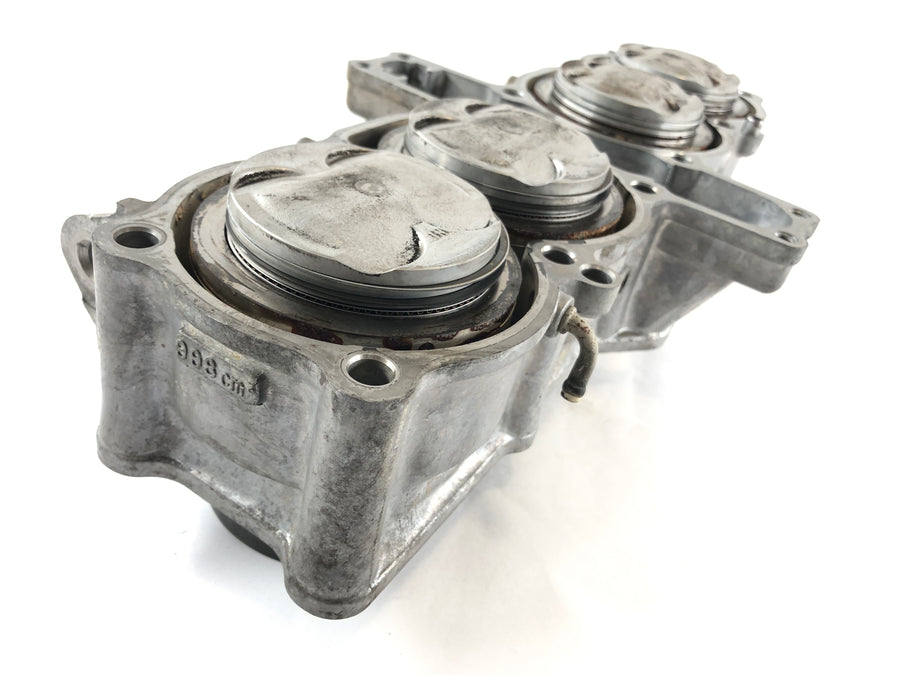 Honda CBR 1000F SC24 [1992] - Cylinder with piston
