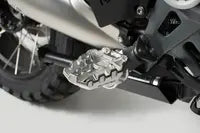CFMOTO 800 MT-X [2025-2026] - EVO Fußrasten-Satz, Ausführung FRS.10.112.10000 – Bild 10