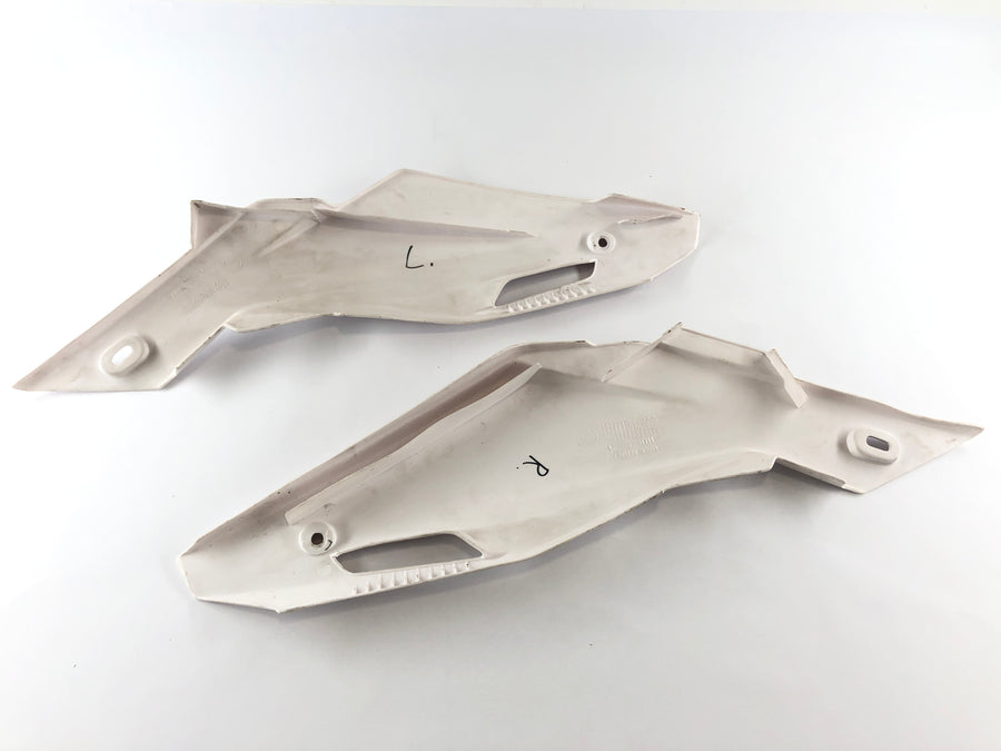 Husqvarna TE 510 [2008] - Side panel left and right