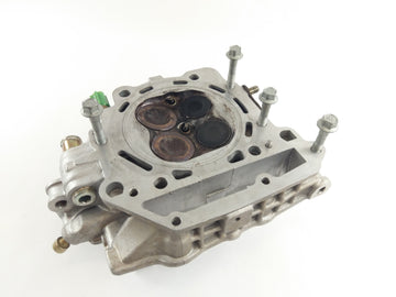 Aprilia RSV 1000 Tuono RP [2005] - Cylinder head