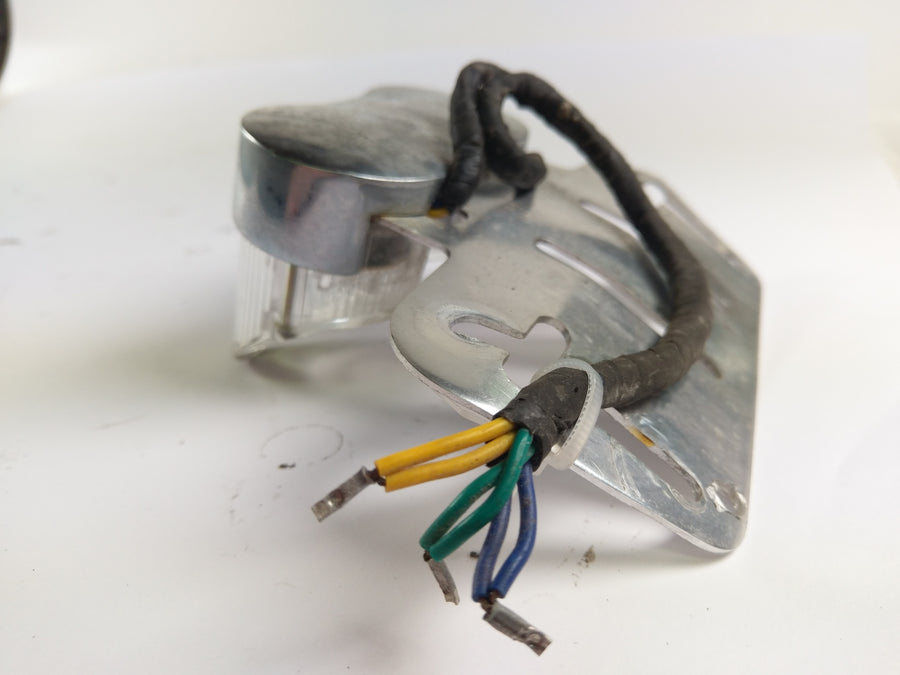 Honda CB 750 K (Z) RC01 - Rücklicht mit Nummernschildhalter