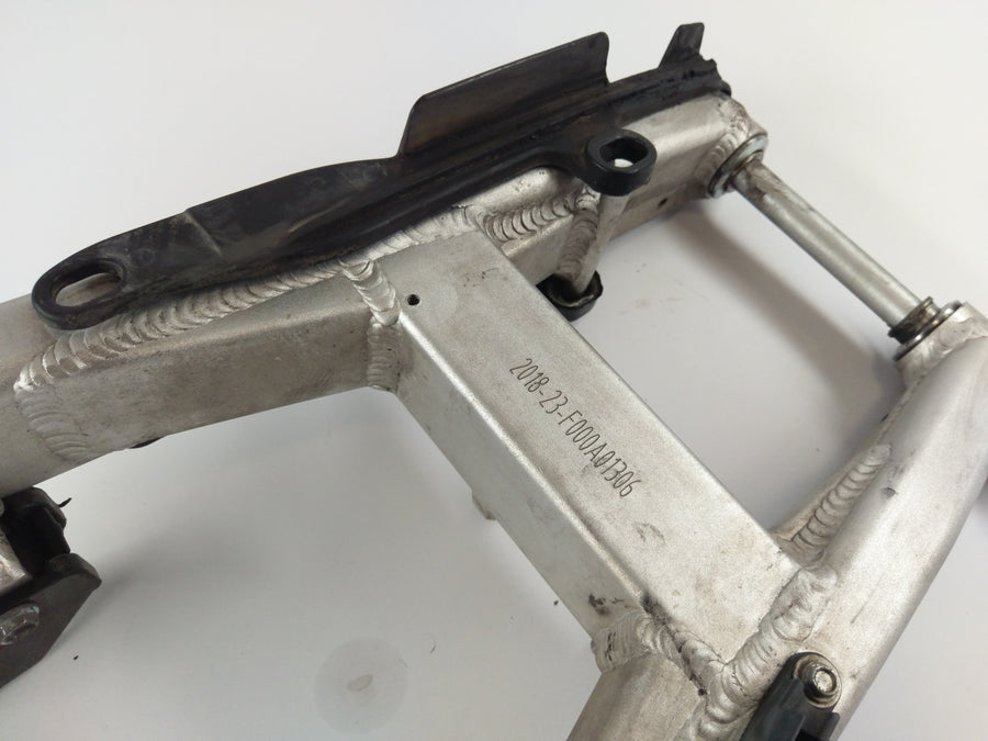 SWM SM 125 R [2021] - Schwinge Hinterradschwinge