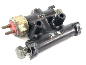 Honda GL 1000 Goldwing GL1 [1977] - brake line distributor - 0