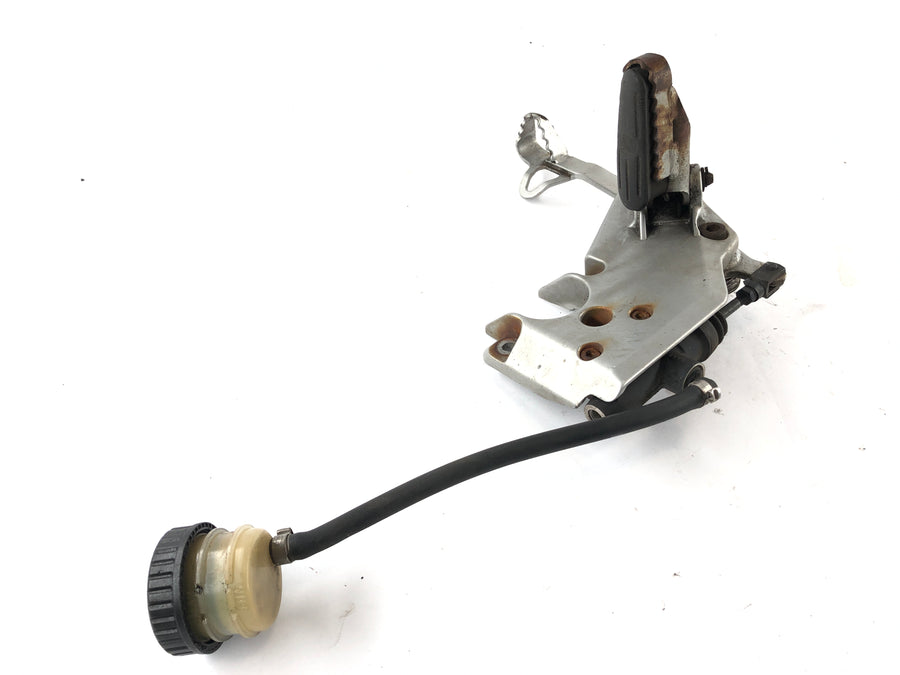 BMW R 1100 GS 259 ​​[1995] - Driver's footrest right with brake pump and brake pedal