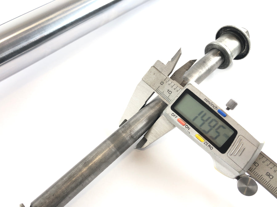 Suzuki DR 600 SN41A [1986] - Fork Telescopic fork with axle
