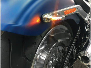 Harley Davidson Softail [1993-2024] – Winglet LED Blinker Chrom Satin Klar LED - 0
