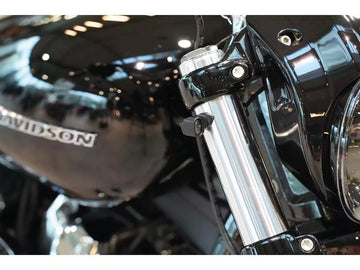 Harley Davidson Softail [2018-2025]-Quick-Stripe Blinkerset 49mm black - 0