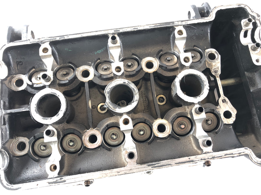 Triumph Tiger 955i 709EN [2001] - Cylinder head