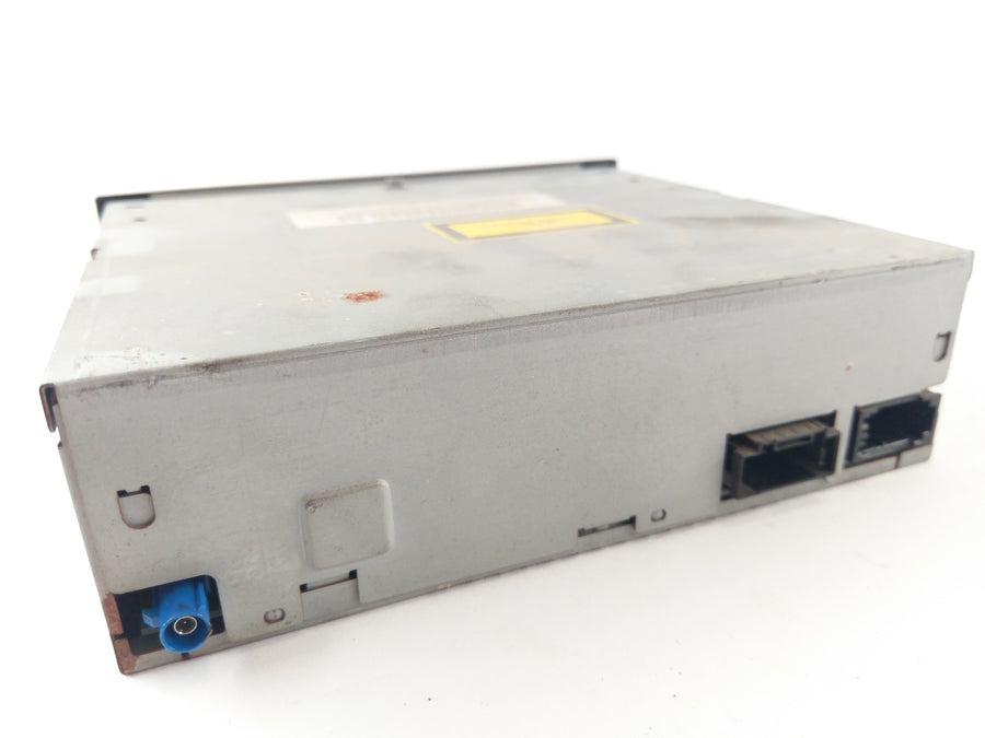 Merceder-Benz E 280 CDI [W211] - Navigation device drive