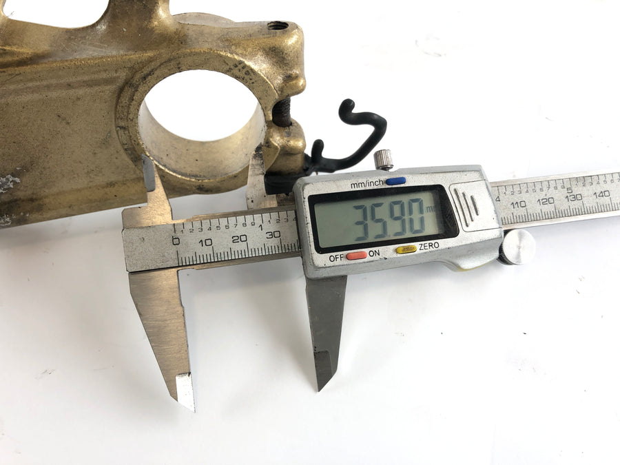 Honda NS 400 R NC19 [1985] - upper triple clamp