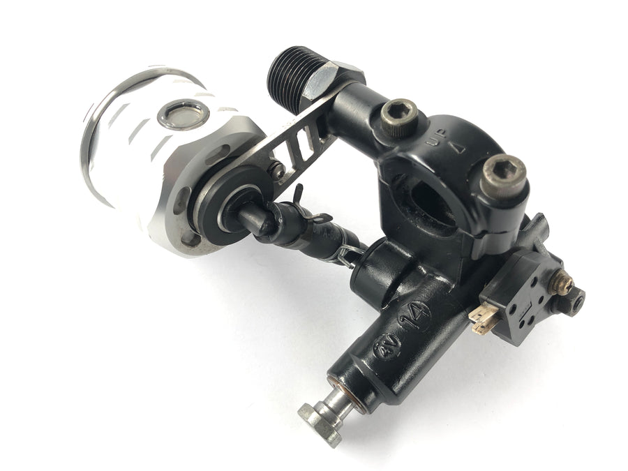 Triumph Speed ​​Triple 1050 515NJ [2006] - Brake pump with brake fluid reservoir GSG