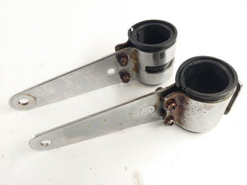 Triumph Bonneville 800 T100 [2004] - Headlight bracket headlight mount