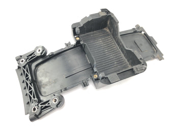 Husqvarna 701 Svartpilen [2019] - Rear substructure, rear fender, splash guard, battery carrier