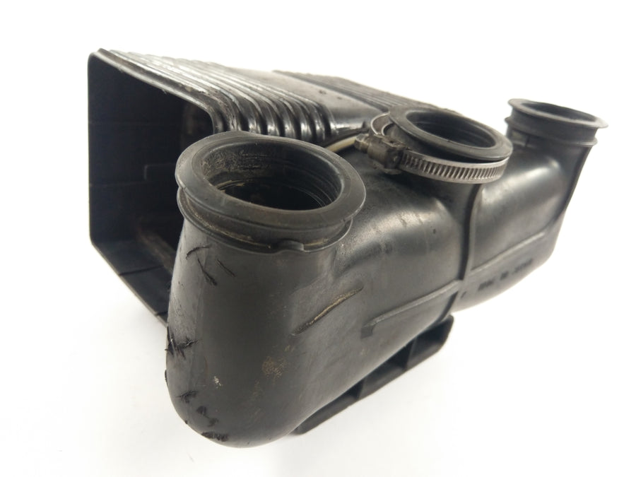 Suzuki GT 550 [1978] - Air filter box Airbox without side cover