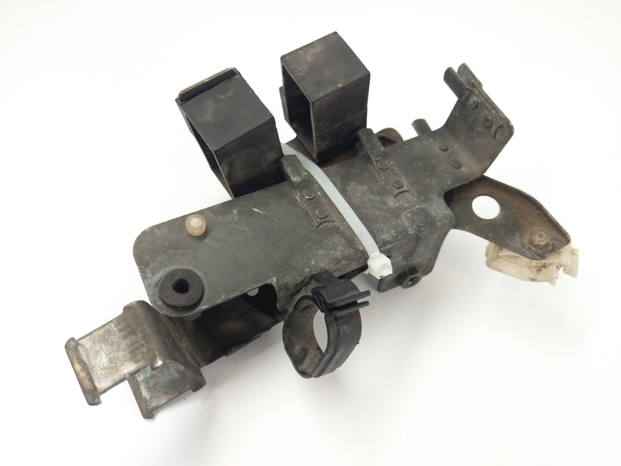 Cagiva Elefant 750 6B [1988] - Aggregate holder left and right