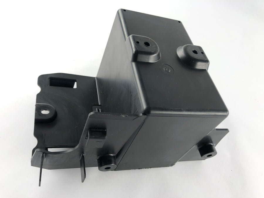 Kawasaki VN 1500 Classic VNT50D [2000] - Battery compartment