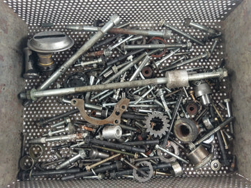Honda VFR 800 FI RC46- Small parts and screws without mesh basket