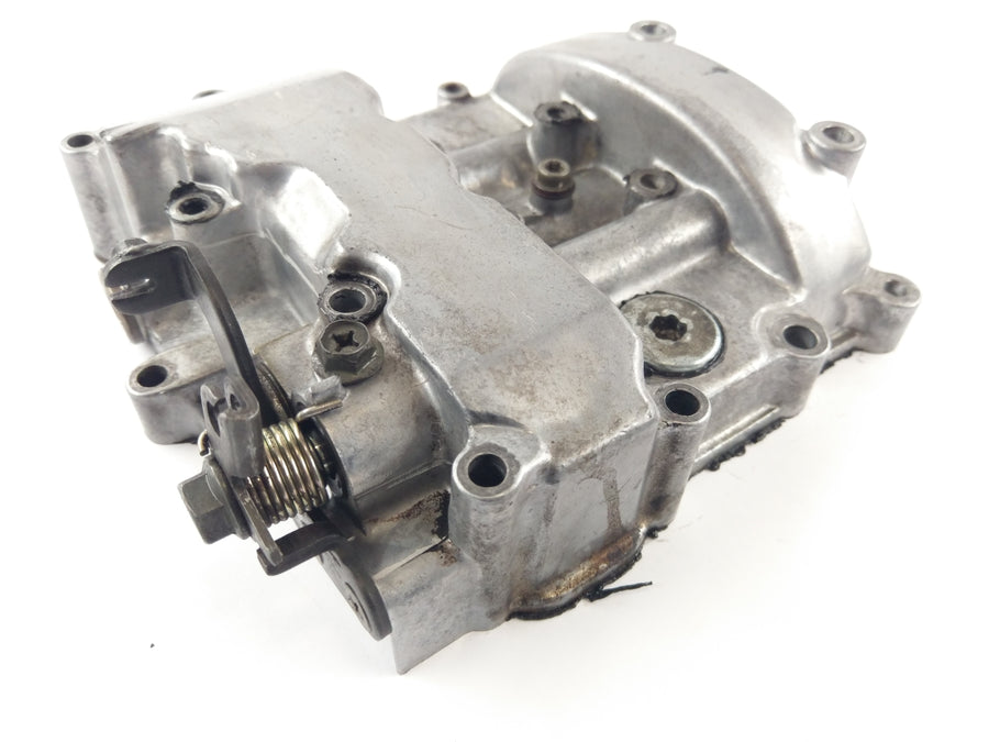 Suzuki Intruder 1500 VL [2000] - Cylinder head cover with rocker arms
