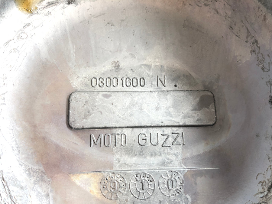 Moto Guzzi V11 [2001] - Alternator cover engine cover