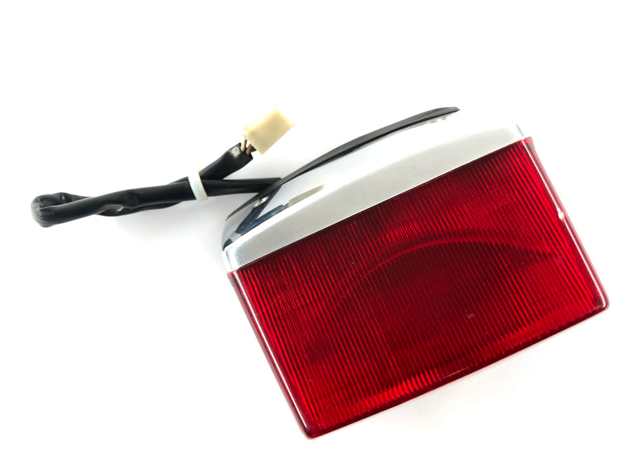 Suzuki LS 650 NP41B [1990] - Taillight
