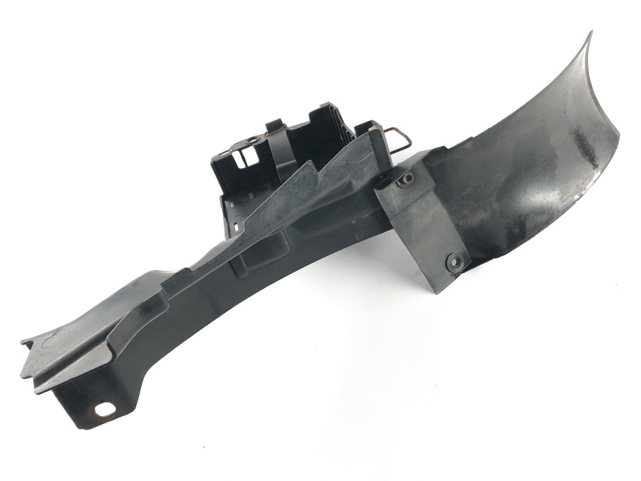 Yamaha DT 125 R DE03 [1999] - Battery box splash guard