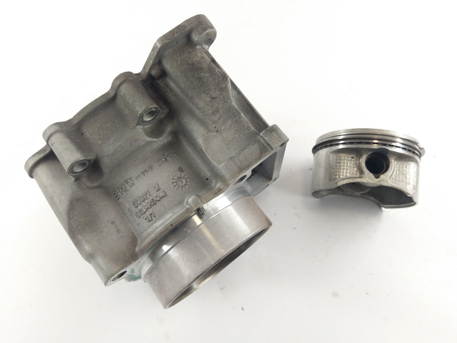 BMW F 650 GS R13 [2001] - Cylinder with piston