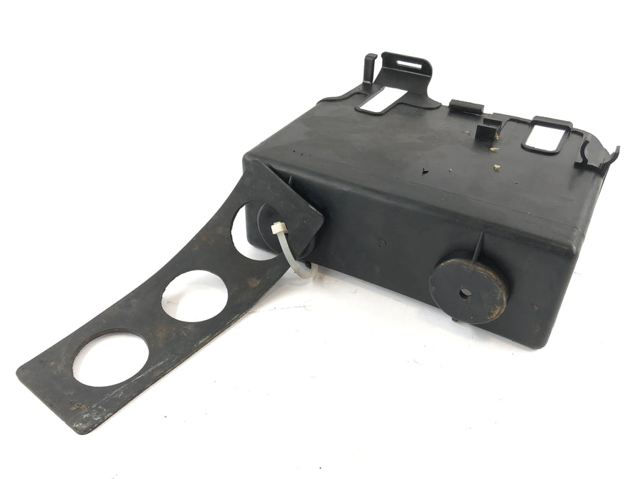 Yamaha V-max 1200 2EN [1997] - Battery box