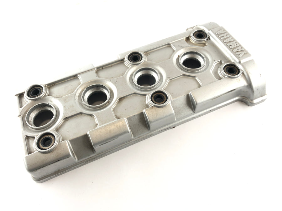 Yamaha YZF R6 RJ03 [2000] - Valve cover engine cover