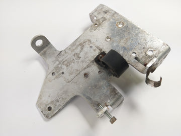 Ducati Pantah - Cagiva Alazzurra - Halter Halterung Aufnahme Trägerplatte - 0