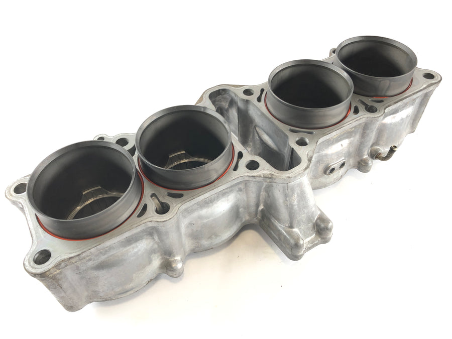 Honda CBR 1000F SC24 [1992] - Cylinder with piston