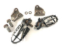 Honda CRF 450 R [2003] - Fahrerfußrasten rechts und links-1