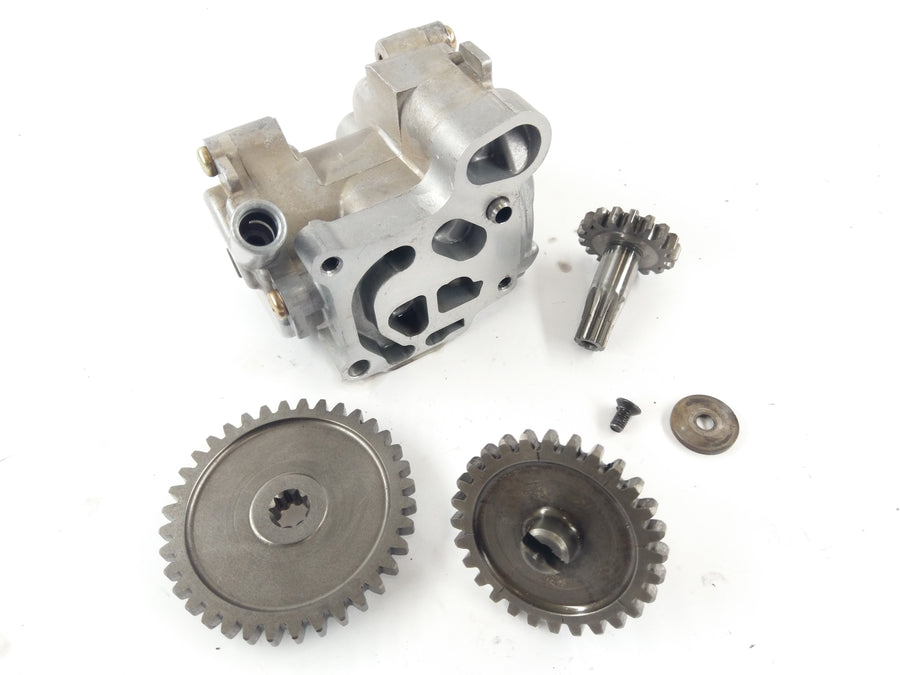Triumph Trophy 900 T300 [1992] - Oil pump