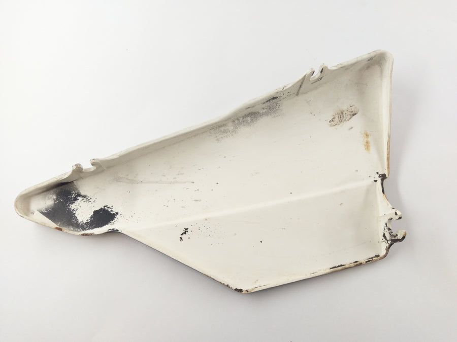 Yamaha DT 175 2K4 [1979] - Side panel left